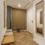 Modernes Design-apartment Mit Grosser Kueche In Augsburger Altstadt Kapuzinergasse *