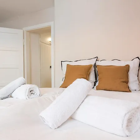 Modernes Design-apartment In Augsburger Altstadt Apartment Augsburg