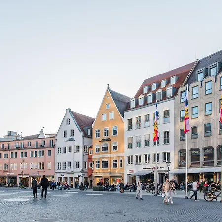 Modernes Design-apartment Mit Grosser Kueche In Augsburger Altstadt Kapuzinergasse Augsburg