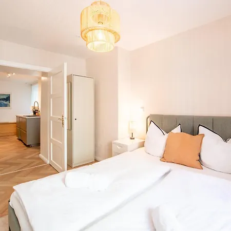 Apartment Modernes Design-apartment Mit Grosser Kueche In Augsburger Altstadt Kapuzinergasse Augsburg