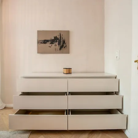 Modernes Design-apartment Mit Grosser Kueche In Augsburger Altstadt Kapuzinergasse Augsburg