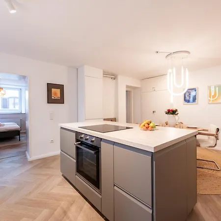 Modernes Design-apartment Mit Grosser Kueche In Augsburger Altstadt Kapuzinergasse Augsburg