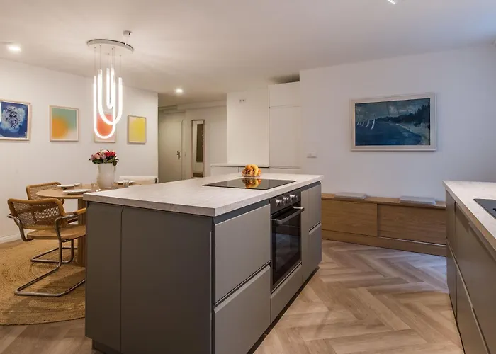 Apartment Modernes Design-apartment In Augsburger Altstadt