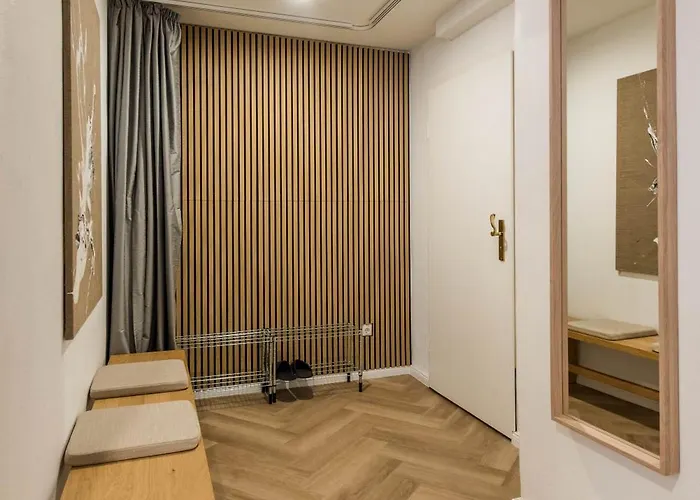 Modernes Design-apartment In Augsburger Altstadt *